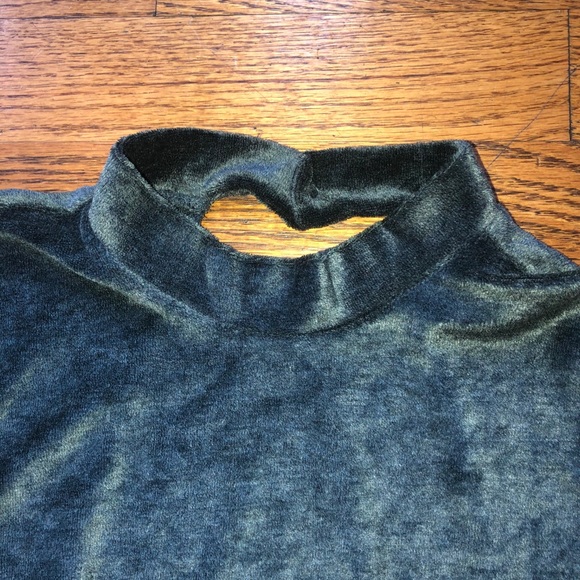UO Open-Back Textured Bodysuit - Picture 5 of 8